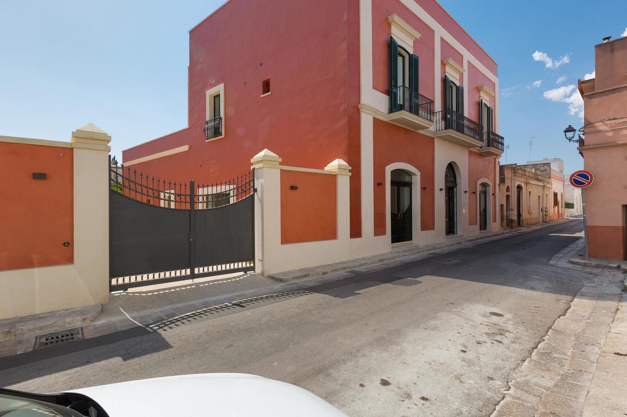 Bed and Breakfast Palazzo Fasti Casarano Exterior foto